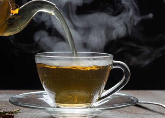 mật ong với nước nóng 3